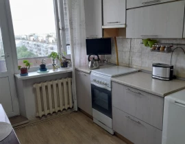 3-комнатная квартира, 68.5 м2 , 12 этаж, Московское шоссе, 143 - фото 1