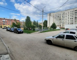 4-комнатная квартира, 85.4 м2 , 4 этаж, Металлургов пр-кт, 81 - фото 35