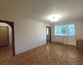 3-комнатная квартира, 57.9 м2 , 4 этаж, Карла Маркса пр-кт, 284 - фото 2