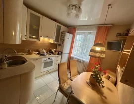 1-комнатная квартира, 33 м2 , 1 этаж, Силина ул, 14 - фото 1