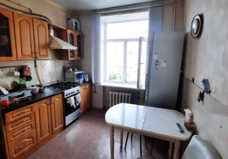 4-комнатная квартира - Металлургов пр-кт, 81 / Строителей - фото 1