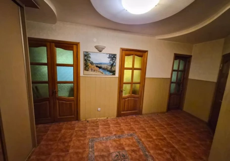 2-комнатная квартира - Революционная, 146А / Мориса Тореза - фото 7