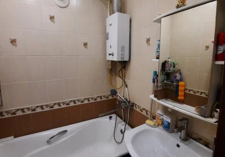 4-комнатная квартира - Металлургов пр-кт, 81 / Строителей - фото 8