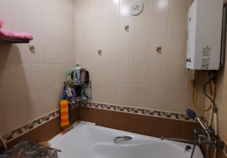 4-комнатная квартира - Металлургов пр-кт, 81 / Строителей - фото 9
