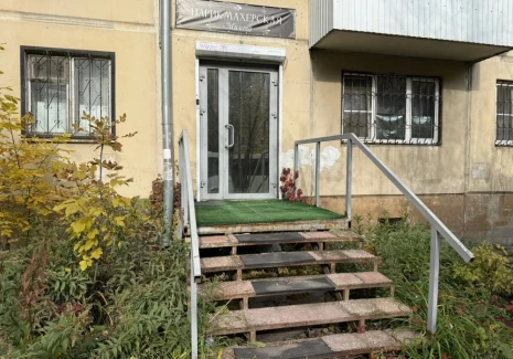 Нежилое помещение 56.4 кв.м. Мориса Тореза, 48 - фото 1