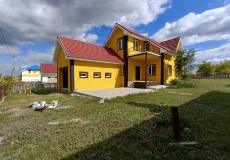 Коттедж 220 кв.м. п. Формальный, ул. Соборная ул, 13  - фото 1
